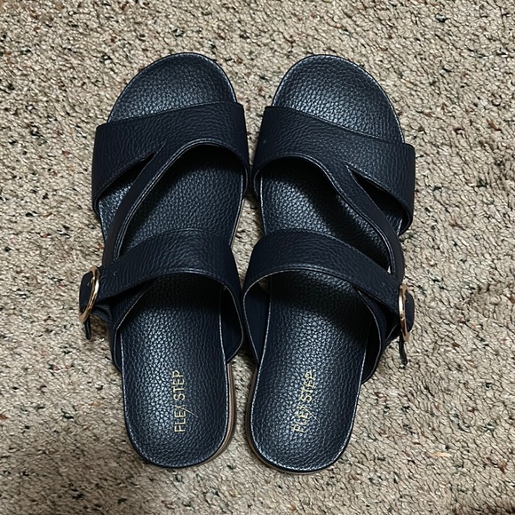 Zara Black and Gold Sandals with Chic Design - Picture 2 of 5